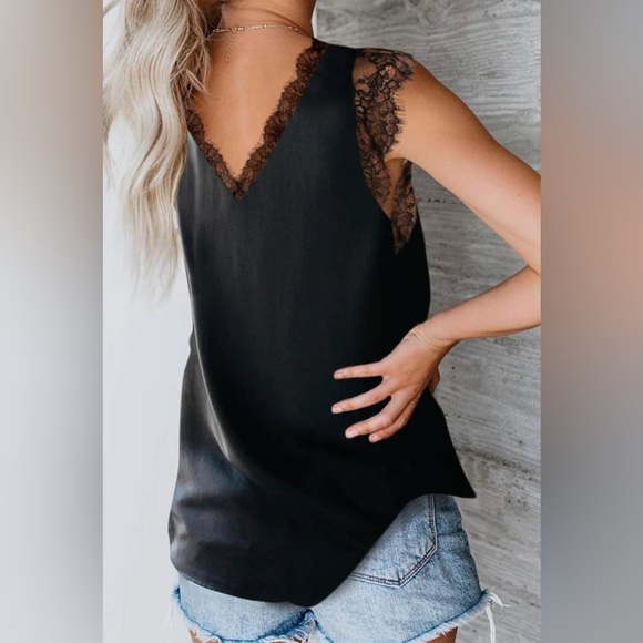 V Neck Eyelash Lace Sleeveless Tank Top Camisole - Picture 5 of 5